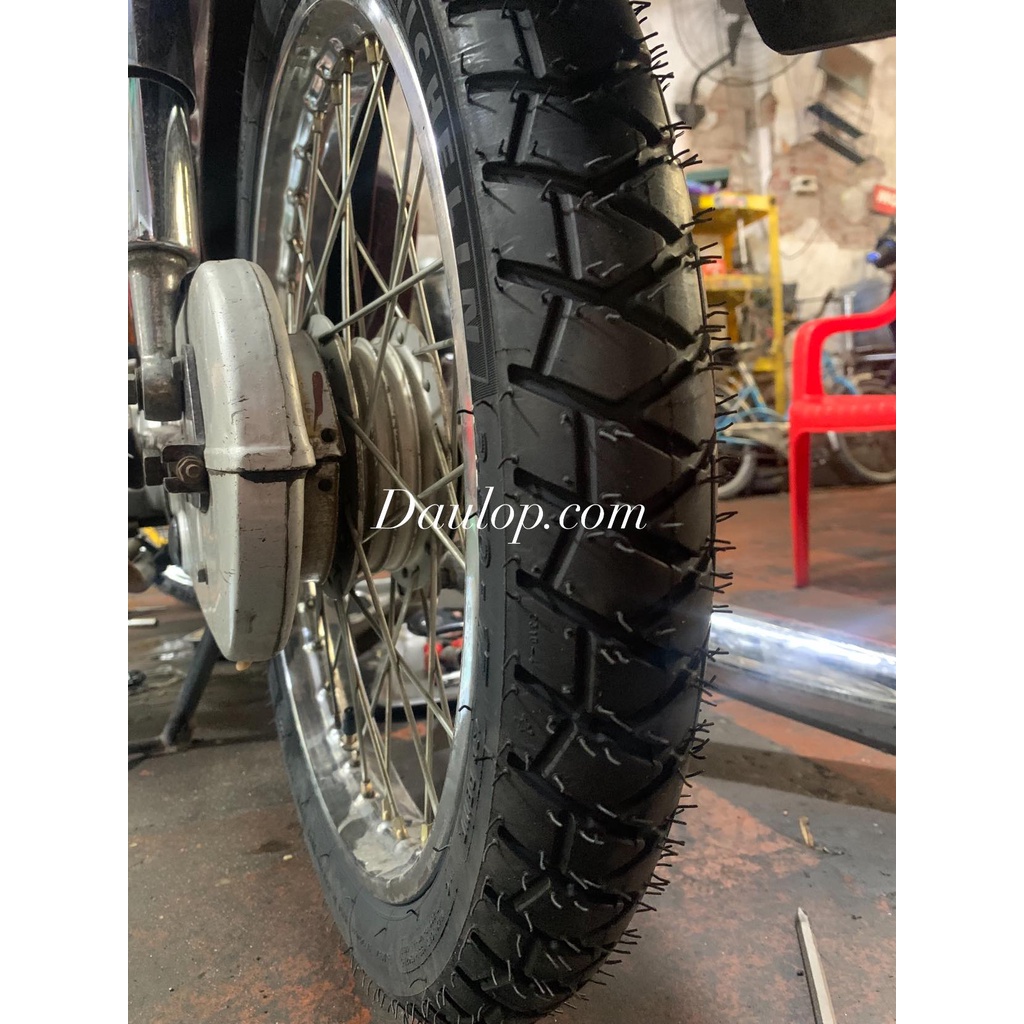 Lốp Michelin Anakee Street size 2.25-17 và 2.50-17 TT cho các dòng xe Dream, Wave, Cub, Honda 67,....