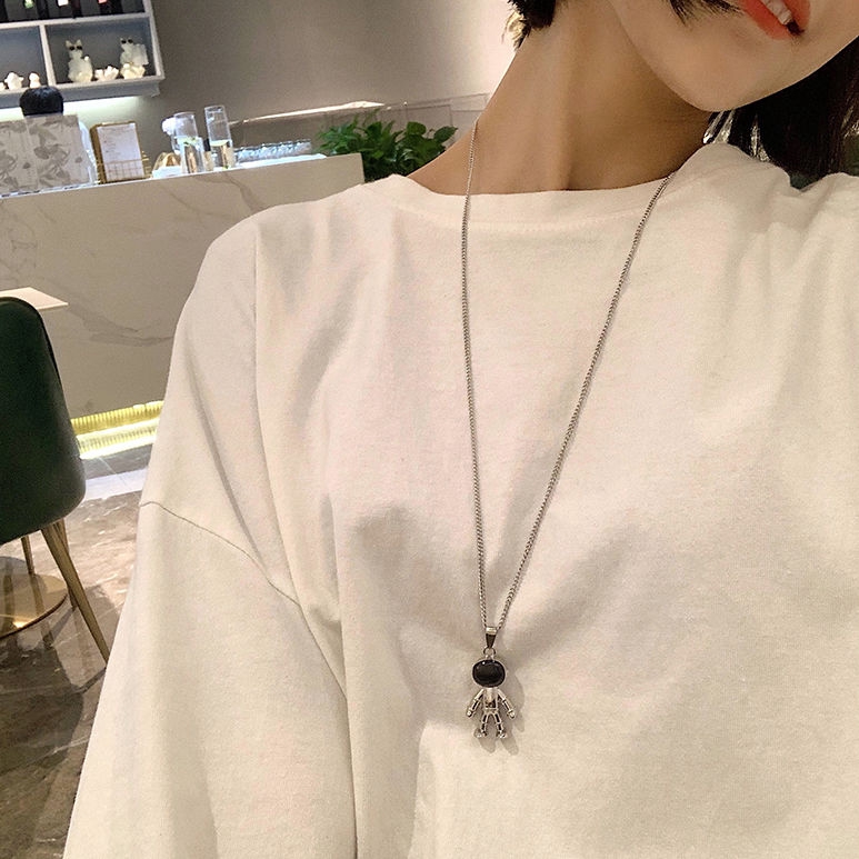 Dây Chuyền Mặt Hình Phi Hành Gia Thời Trang