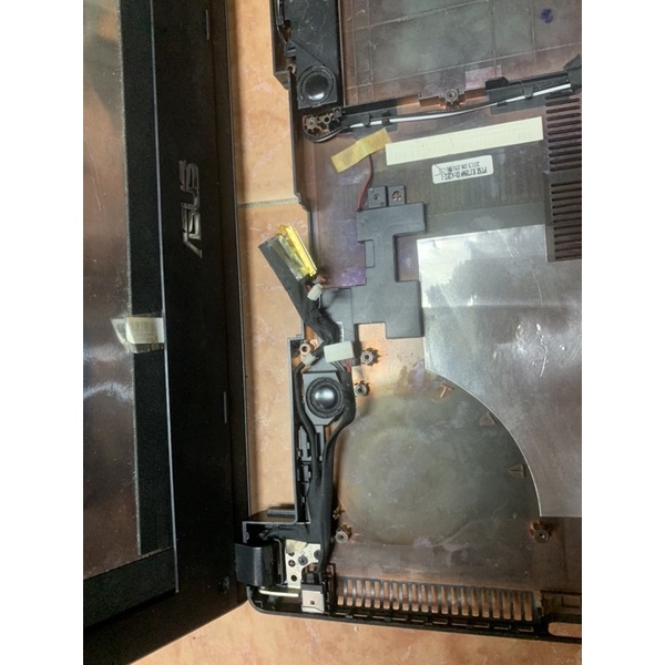 Xác laptop asus x450L mainboard hư rã bán linh kiện, ko bảo hành