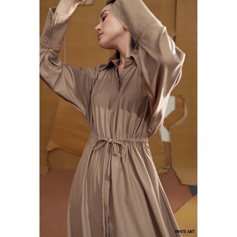 Đầm dây rút eo nữ White Ant