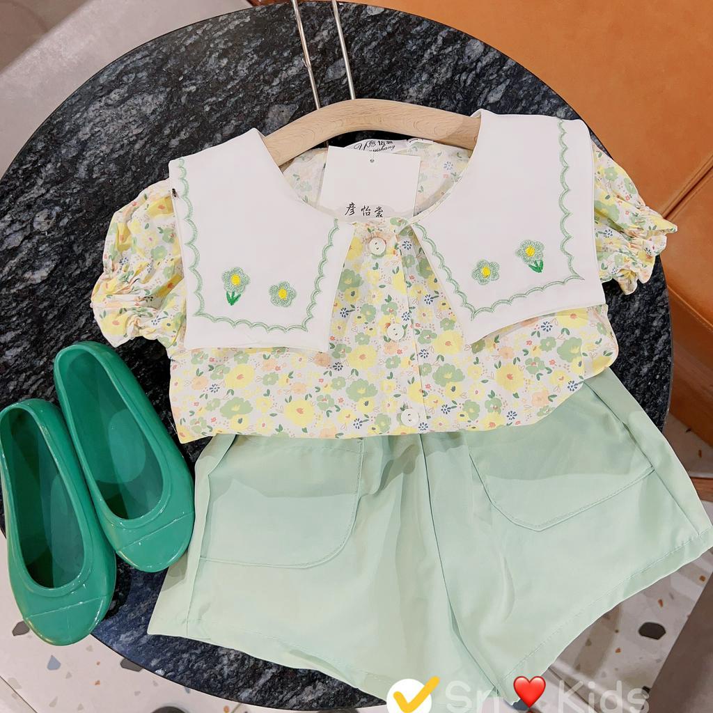 Quần áo bé gái, set bộ áo thô hoa cổ vuông thêu bản to phối quần đùi thô bổ túi cho bé 12-30kg