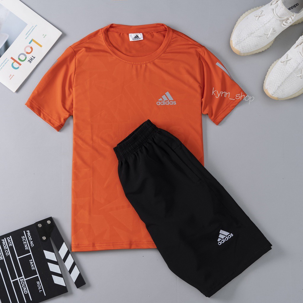 Bộ đồ thể thao nam vải thun 4 chiều KB22, phom 40-75kg | BigBuy360 - bigbuy360.vn