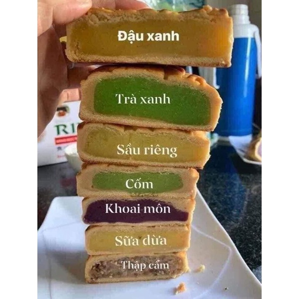 Banh trung thu thanh dung com bo 5 cai