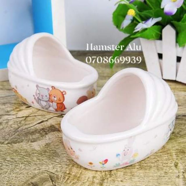 Nhà tắm sứ Hamster