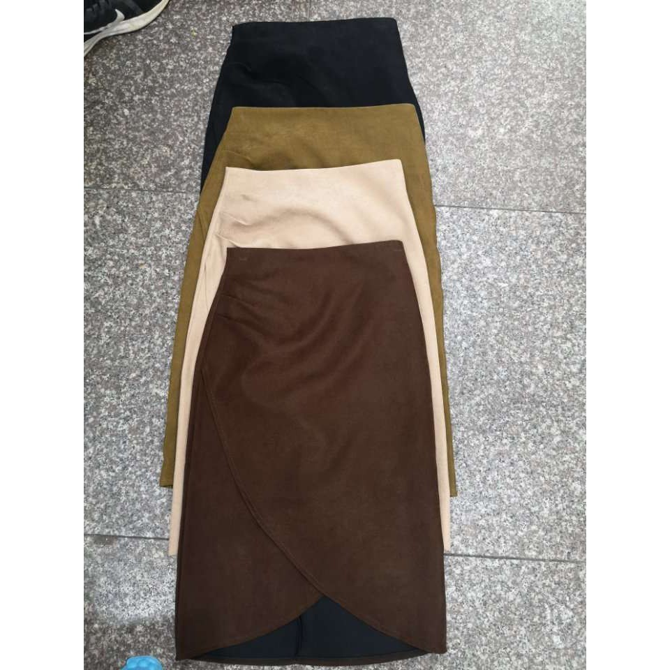Chân váy midi da lộn tà tròn đắp chéo V | BigBuy360 - bigbuy360.vn