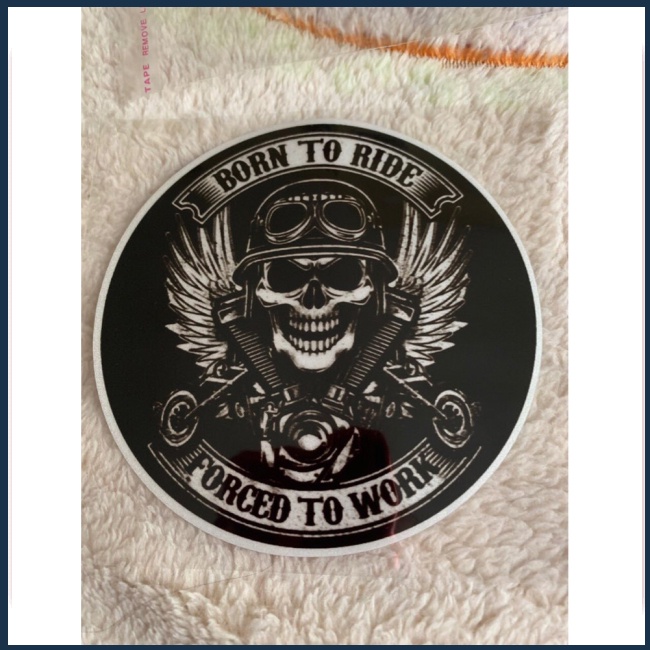 Miếng Dán Trang Trí Xe Hơi Hình Đầu Lâu Phản Quang Cá Tính