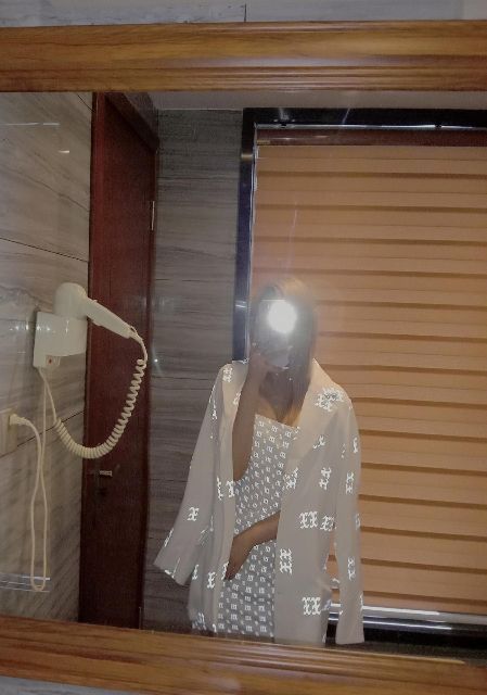 ✨ Set đồ trắng phản quang - Váy đầm body quai trong - Áo khoác vest sang chảnh | BigBuy360 - bigbuy360.vn