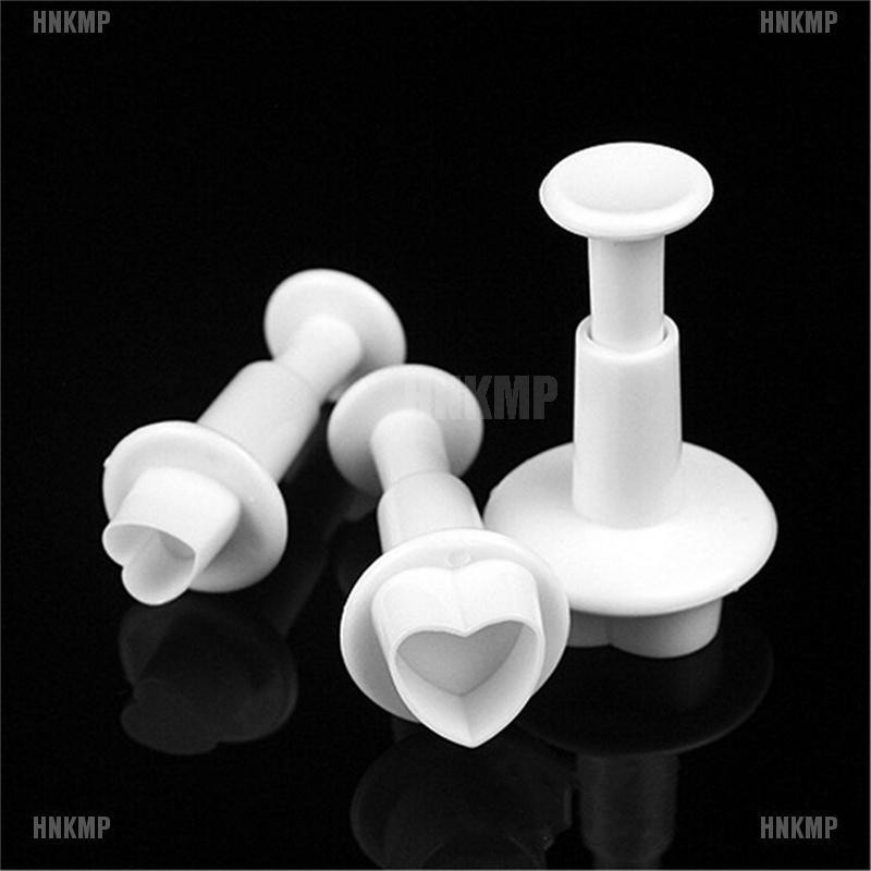 Set 3 Khuôn Làm Bánh Đa Năng Hình Trái Tim Xinh Xắn