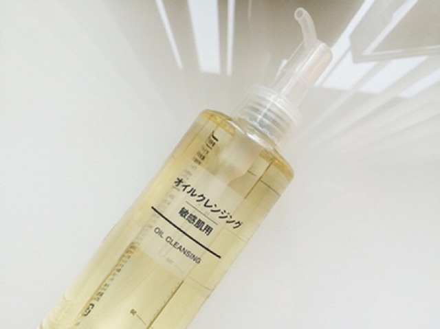 Dầu Tẩy Trang  MUJI Oil Cleansing Cho Da Nhạy Cảm 200ml