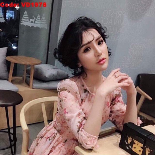 🤗🤗🤗 Đẹp không tưởng với mẫu đầm thiết kế hoa điệu đà nữ tính bên em đây ạ 🤗🤗🤗 🍄🍄🍄 Mẫu đầm từ 42kg đến 55kg vừa