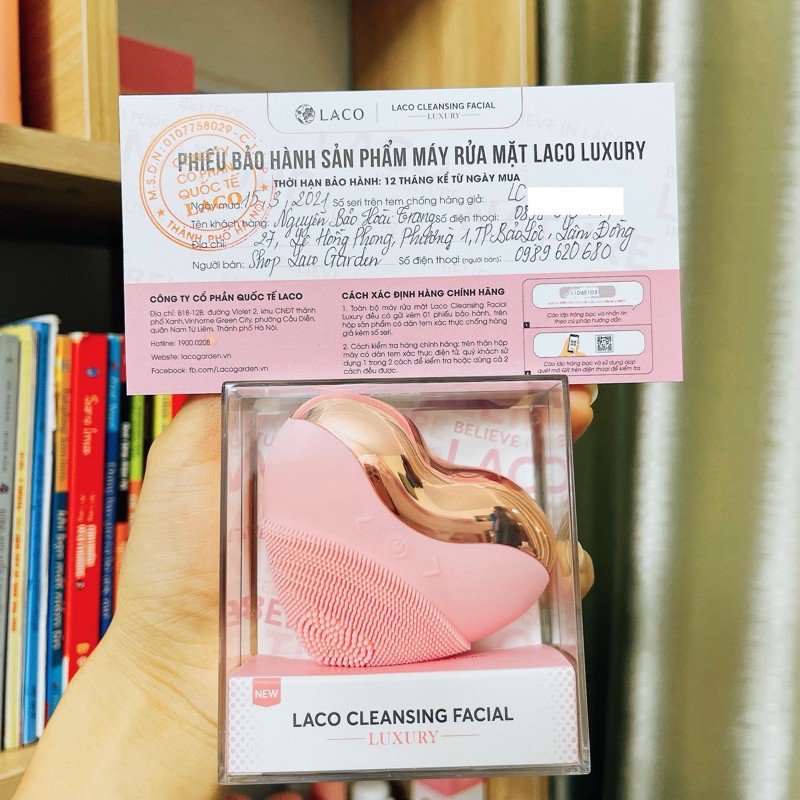 Máy rửa mặt LACO LUXURY chính hãng bảo hành 12 tháng giúp làn da sạch mịn màng, xoá nhăn nâng cơ và thon gọn hàm | BigBuy360 - bigbuy360.vn