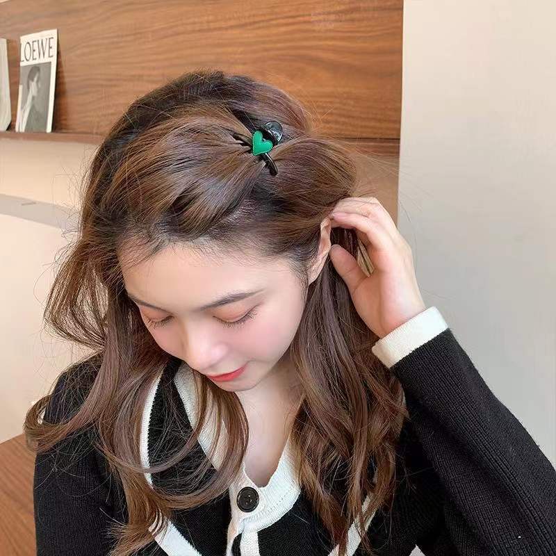 Kẹp Tóc Acrylic Hình Trái Tim Dễ Thương Phong Cách Hàn Quốc Cho Nữ