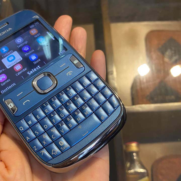 NOKIA ASHA 302 CHÍNH HÃNG