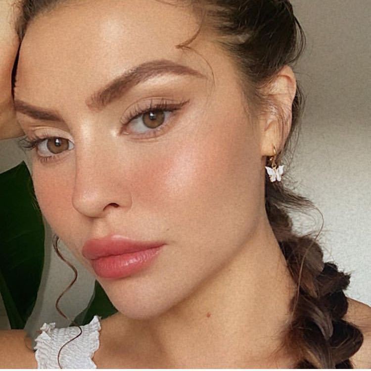 Khuyên Tai Hình Bướm Vỏ Sò Tự Nhiên Đơn Giản Và Nhẹ Nhàng