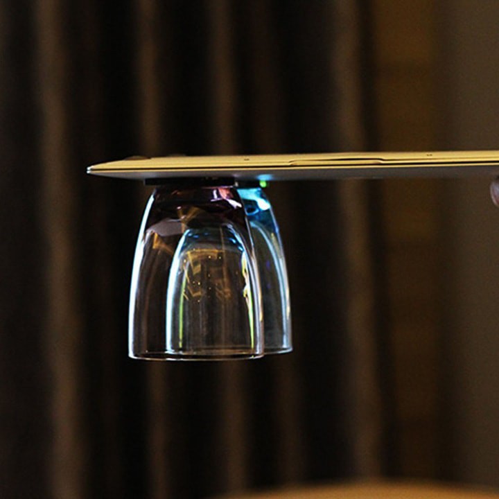 Flourish Lama bộ 2 miếng dán mọi bề mặt bằng cao su làm giá đỡ điện thoại