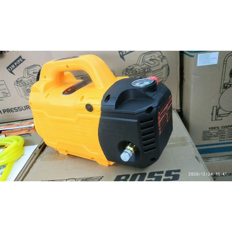 máy rửa xe có chỉnh áp BOSS 3000w chính hãng .