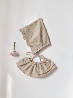 Set yếm + mũ thô chóp nhọn bé gái set yếm + nón bonnet size 0-2y thô thêu style Hàn byNayoung