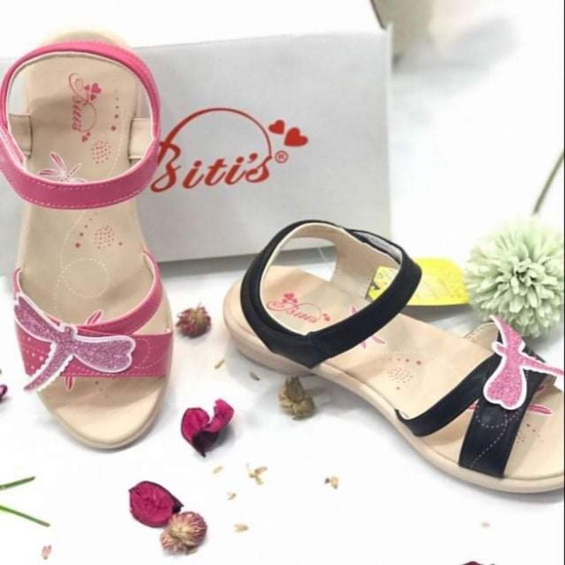 Sandal bé gái mua 1doi tặng 1doi chính hãng100%