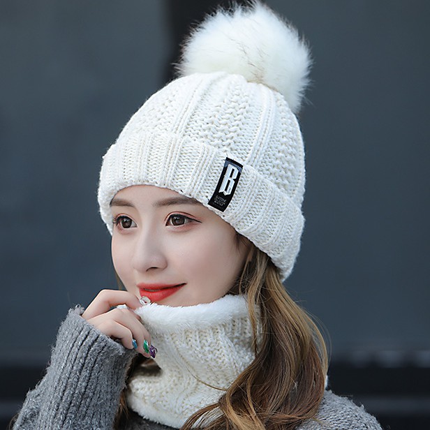 Mũ len cục bông logo chữ M siêu đẹp, siêu dày, siêu ấm