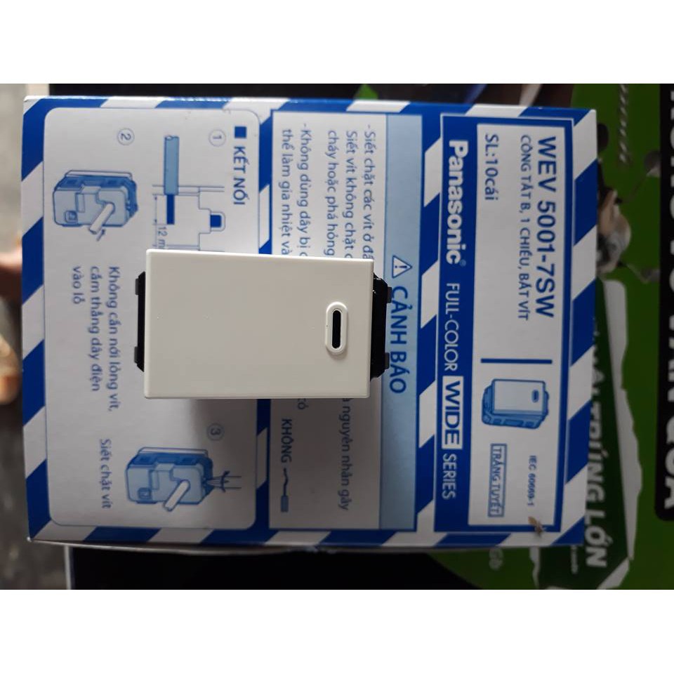 Công tắc Panasonic 5001-7SW