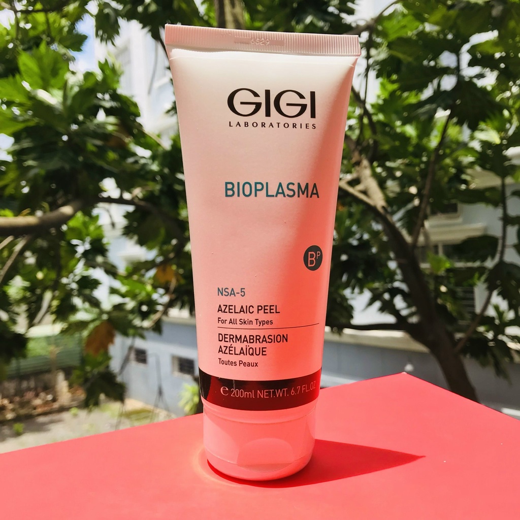 Tẩy tế bào chết GiGi Bioplasma NSA-5 Azelaic Peel làm sạch bã nhờn, căng bóng làn da.