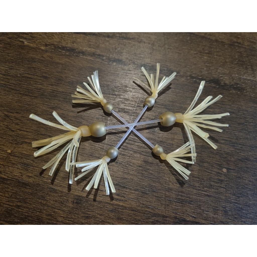 01 Khuyên Tạ thân Nhựa dài 38mm