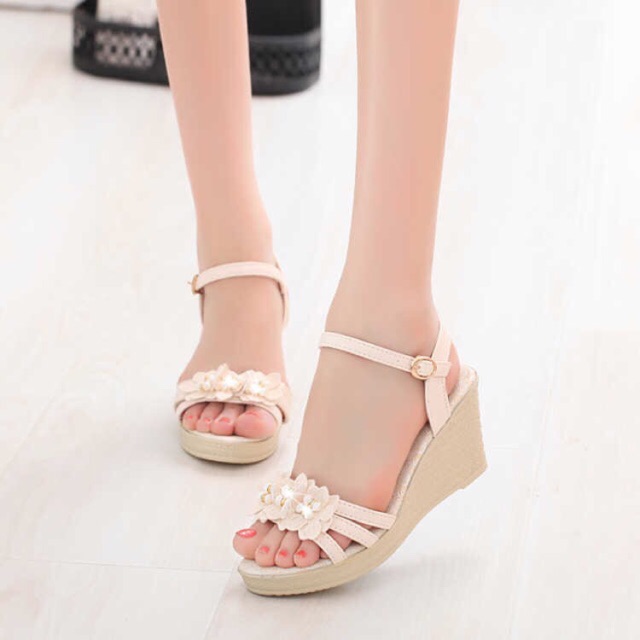 DÉP SANDAL ĐẾ XUỒNG