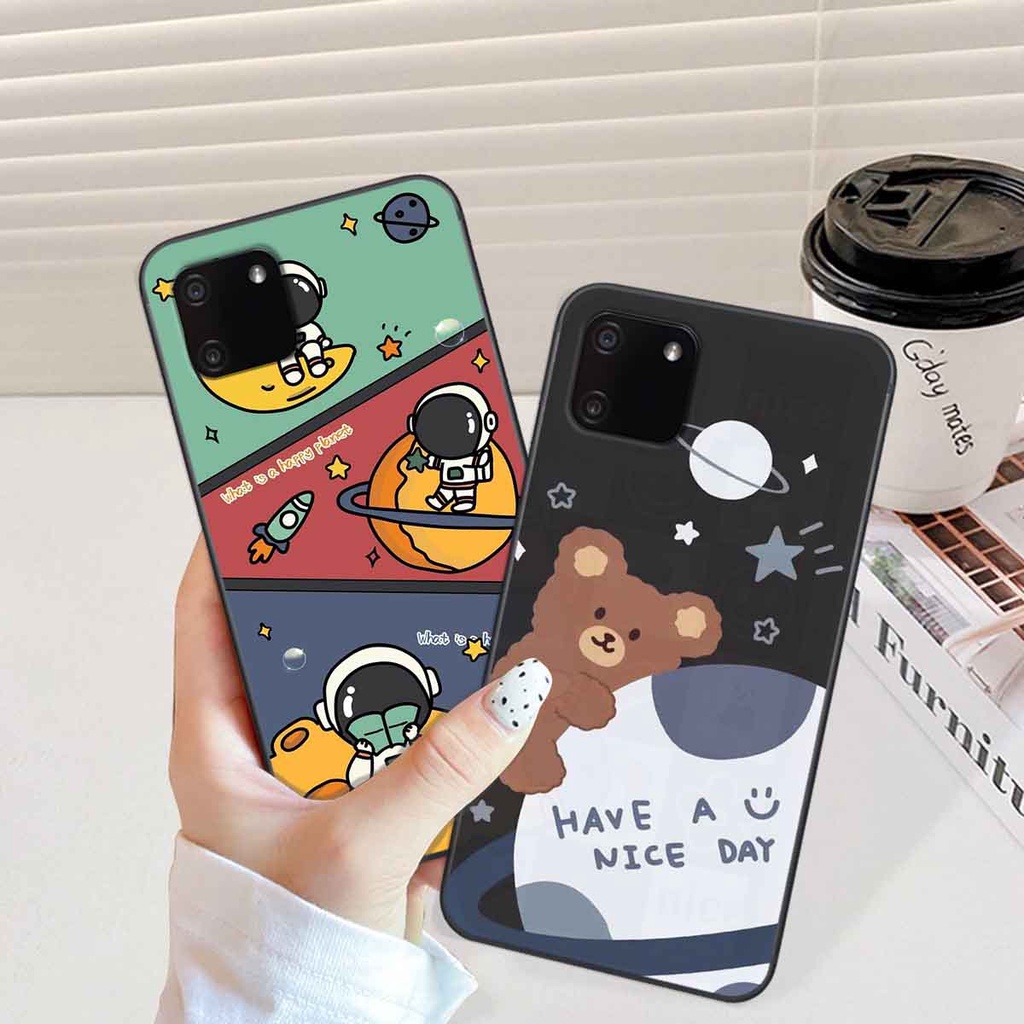 Ốp Realme C11 in hình vũ trụ, phi hành gia bầu trời cute dễ thương