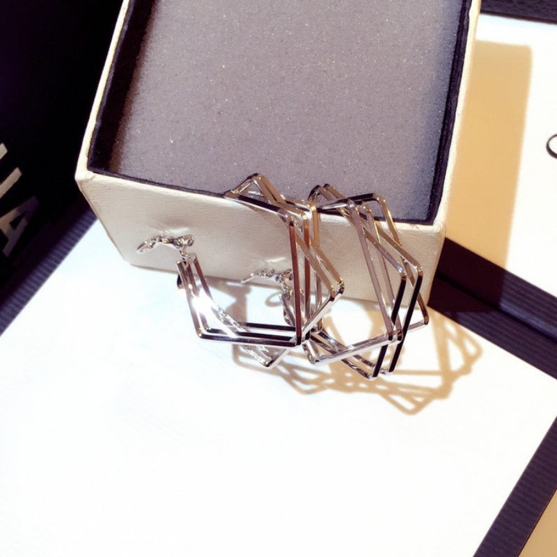 Bông Tai Mạ Bạc 925 Hình Tròn Thời Trang Cá Tính