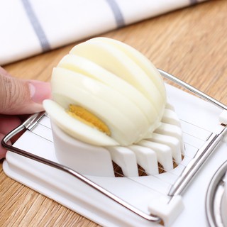 Dụng cụ cắt trứng luộc