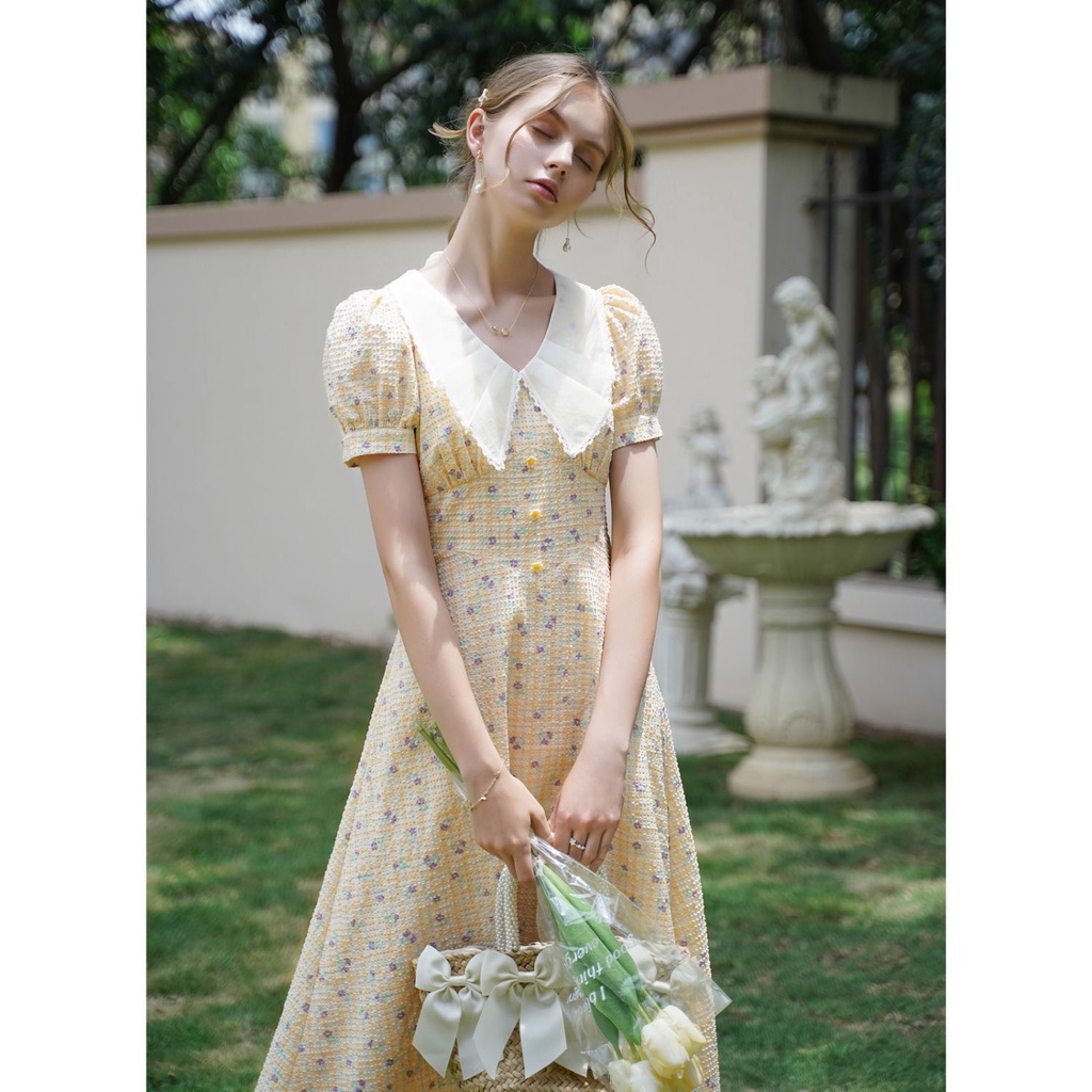 Đầm Cổ Búp Bê Họa Tiết Sọc Ca Rô Màu Vàng Nhạt Phong Cách Pháp Thời Trang Mùa Hè Mới 2022