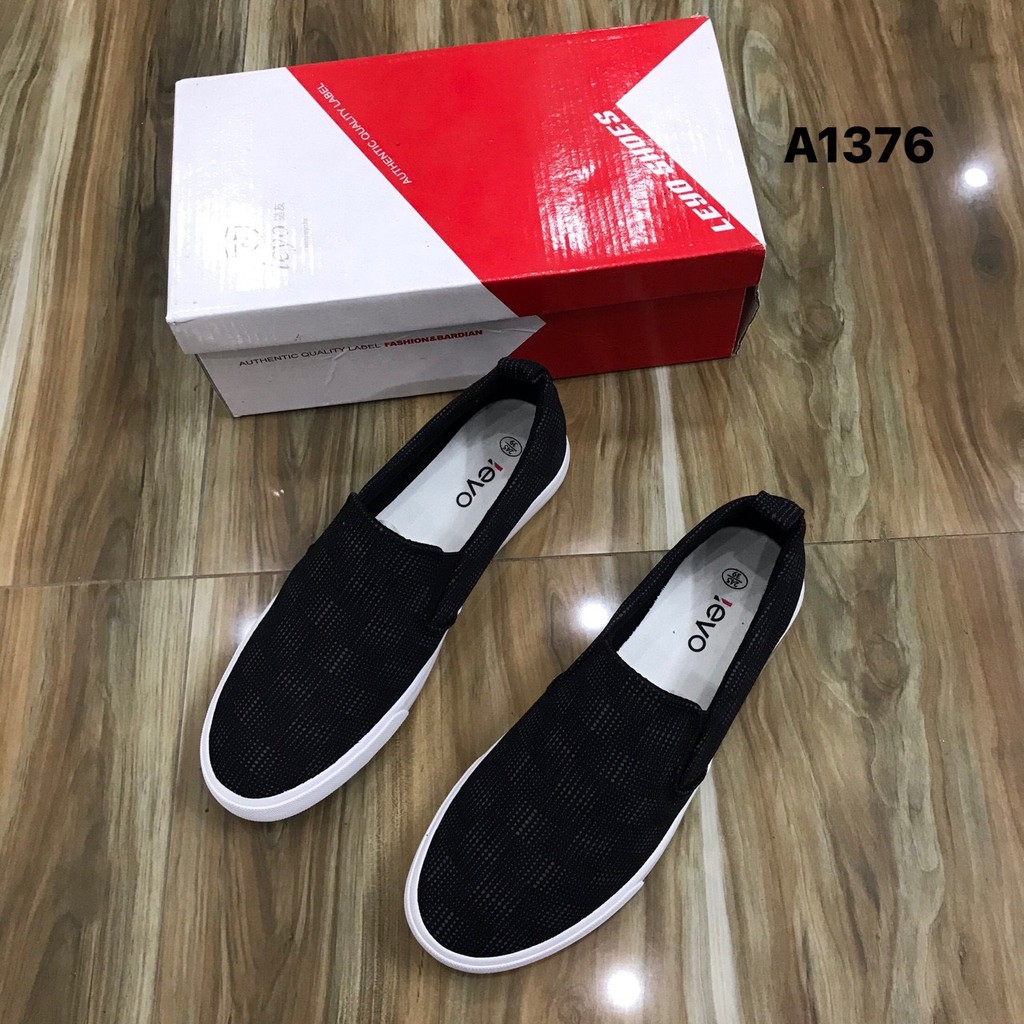 Giày lười eiyo chính hãng (sale size 39)