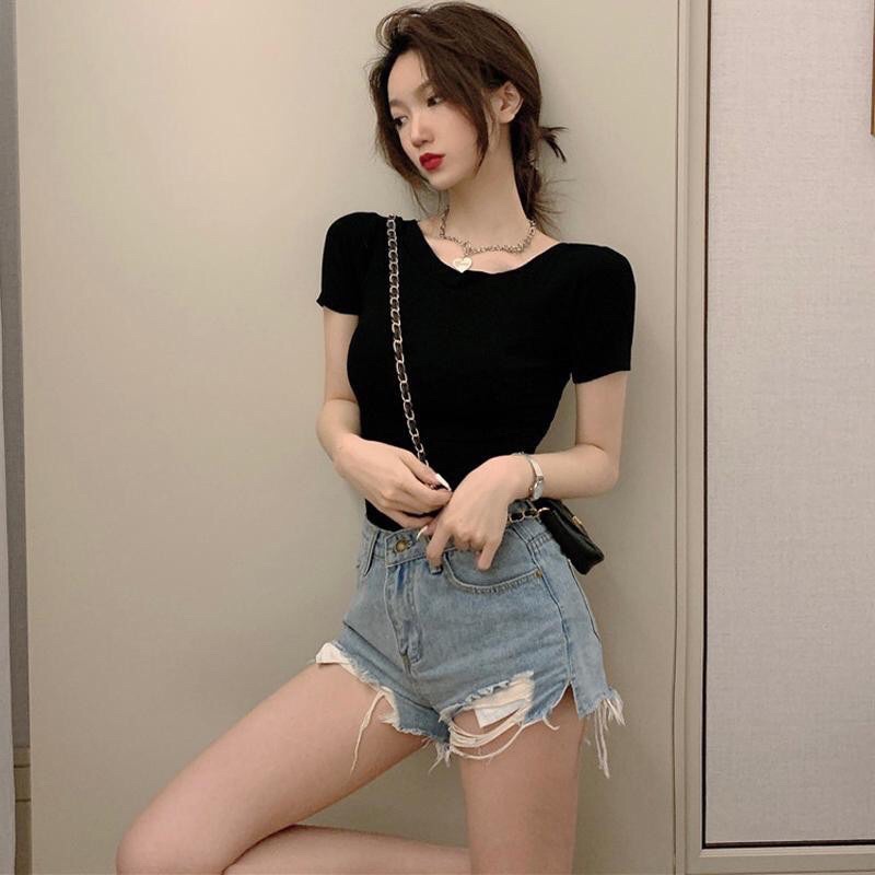 Áo kiểu croptop tay ngắn dây chéo Hàn Quốc