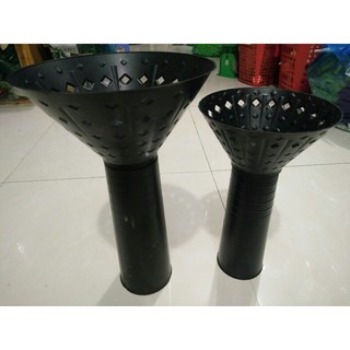 CỐT  PHỄU NHỰA DÙNG BÓ HOA