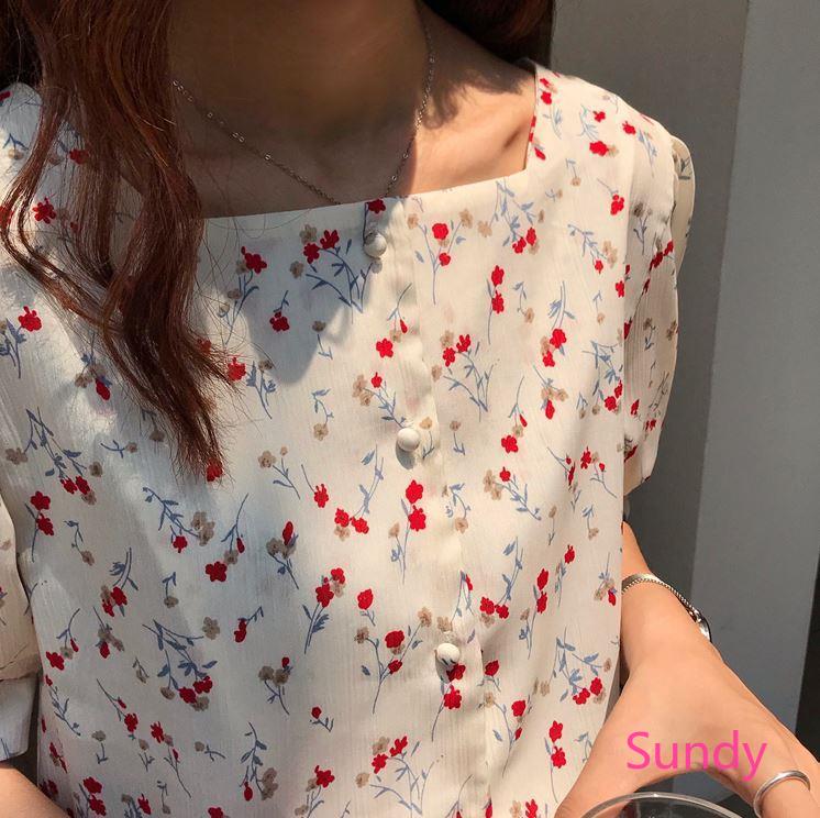Áo Kiểu Cổ Vuông Họa Tiết Hoa Xinh Xắn Ngọt Ngào Cho Nữ
