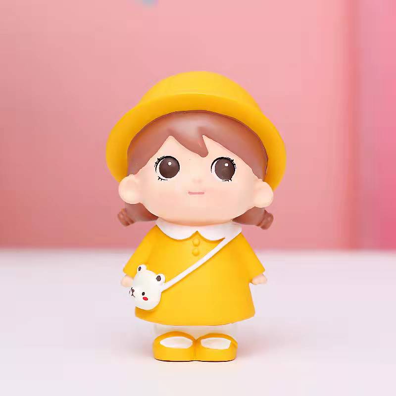 Phụ Kiện Trang Trí Bánh Kem Hình Cô Gái Đội Nón Lưỡi Trai Dễ Thương