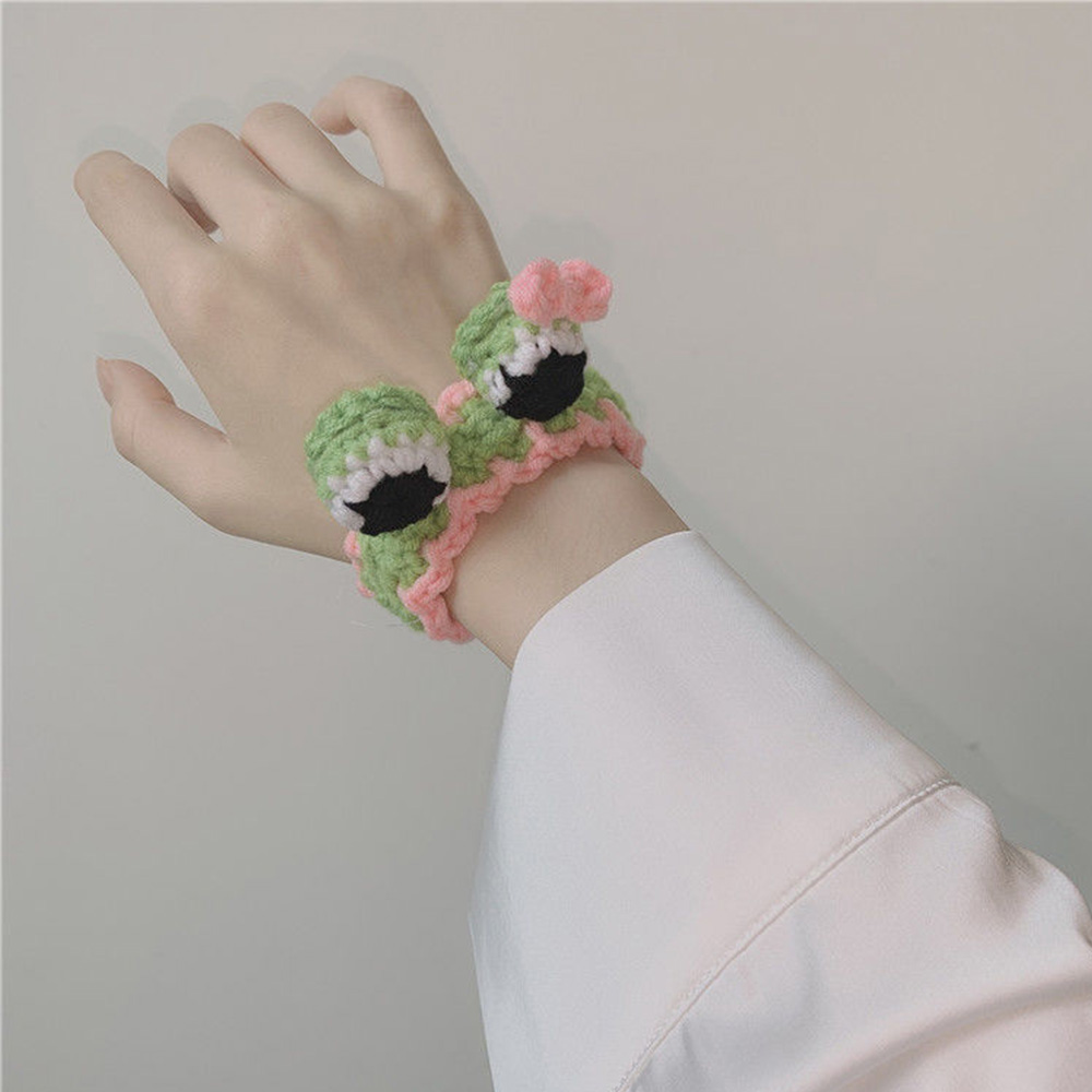 Vòng Tay Dây Bện Thủ Công Mặt Hình Chú Ếch Thời Trang Cho Cặp Đôi