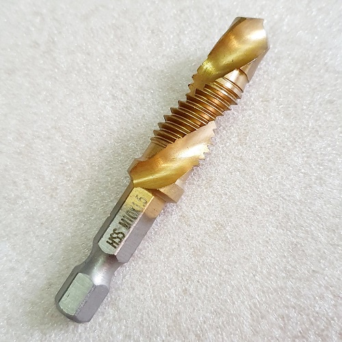 Một Mũi Khoan Tạo Ren Trong M10, Doa Âm Mũi Vít, Chuôi Lục Giác 6 Ly M10x1.5