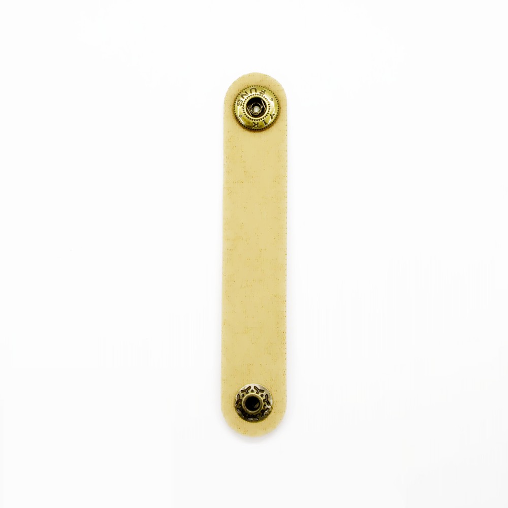 1 Pcs Portable USB Cable Cord Leather Winder Headphone Case Korean Headset Earphone Wire Desk Manager organizer