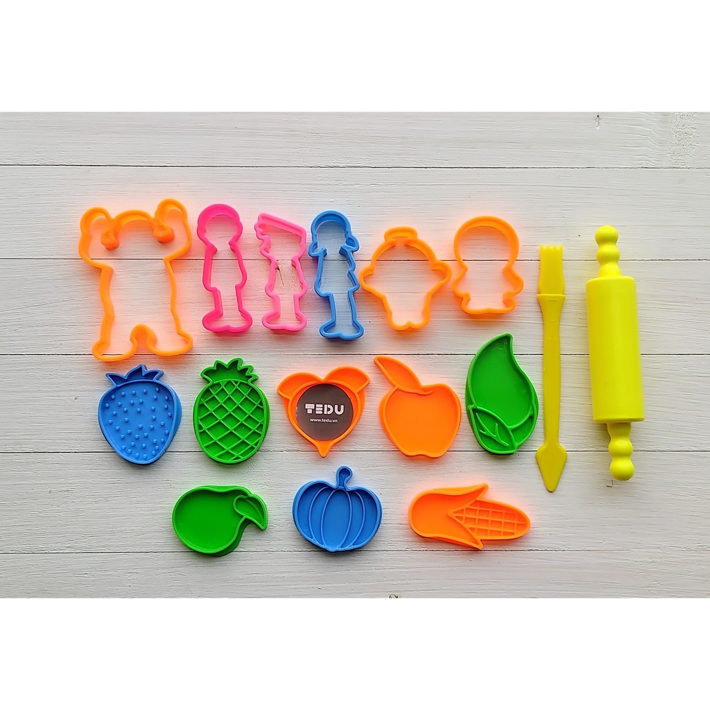 Bộ khuôn Doremon và rau củ quả chơi bột nặn đất nặn an toàn TEDU