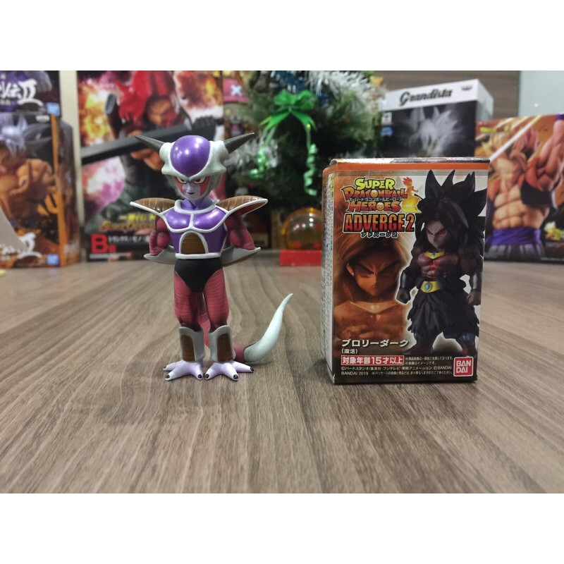 Mô hình drak broly và fize form 1