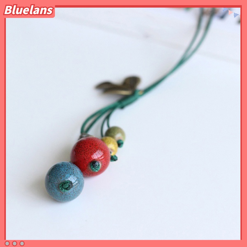 Vòng cổ Mặt Chiếc Lá Đính Hạt Sứ Phong Cách Retro