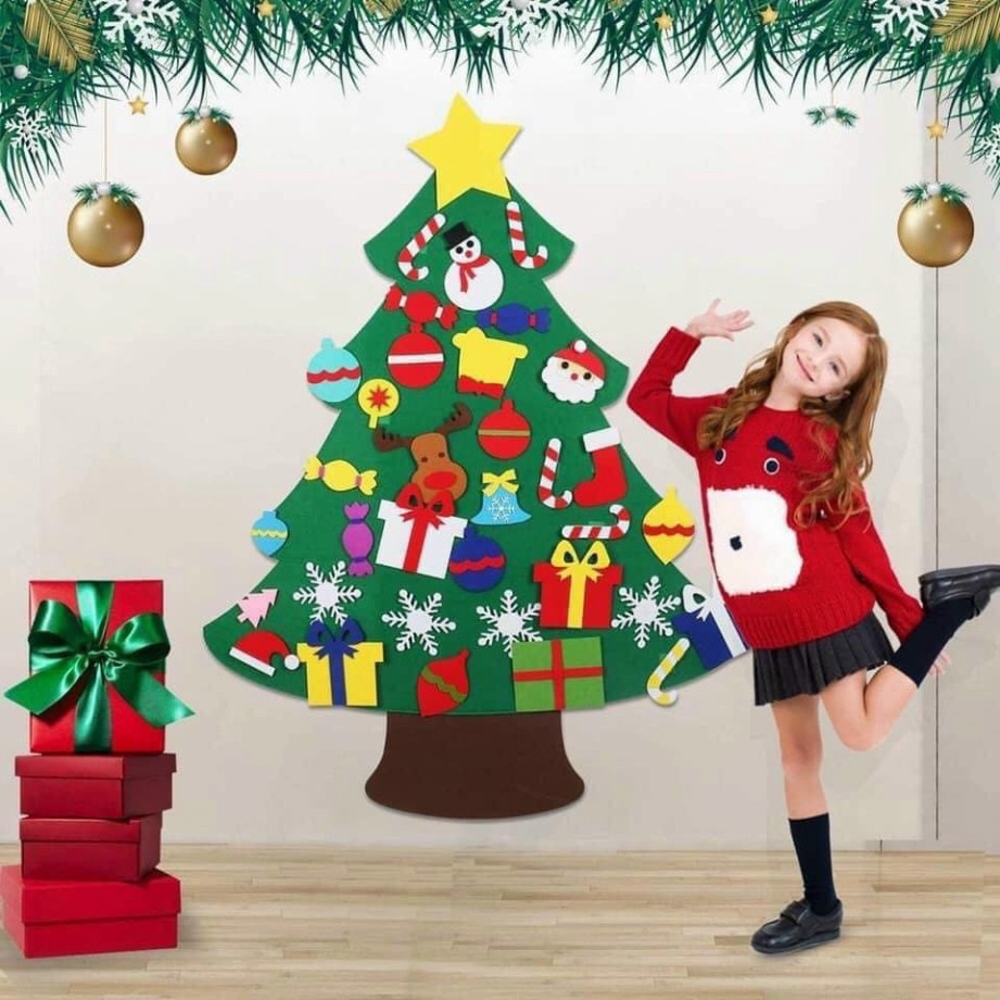 Cây Thông Noel Dán Tường Bằng Vải Dạ Tặng Kèm Phụ Kiện Trang Trí
