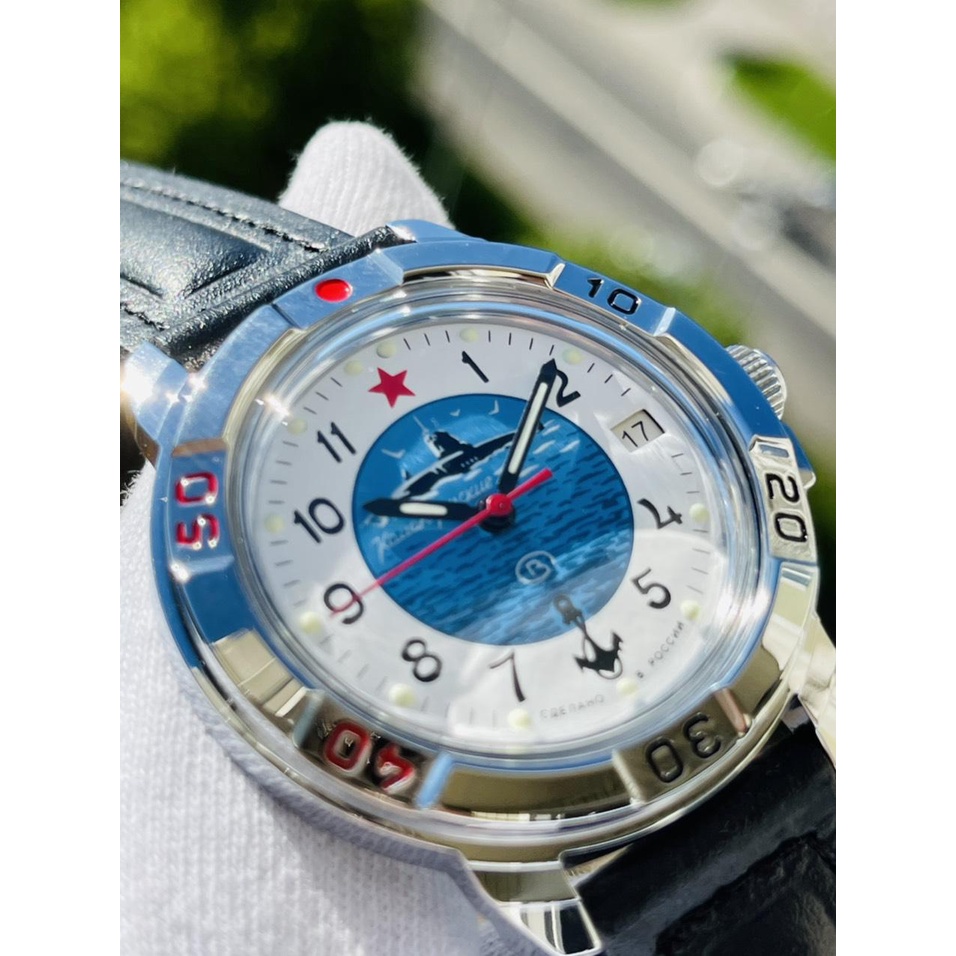 Đồng hồ Nga Vostok Komandirskie 431055. Đồng hồ nam Vostok máy cơ lên giây, size mặt 40, size dây 18. chống nước 3 atm