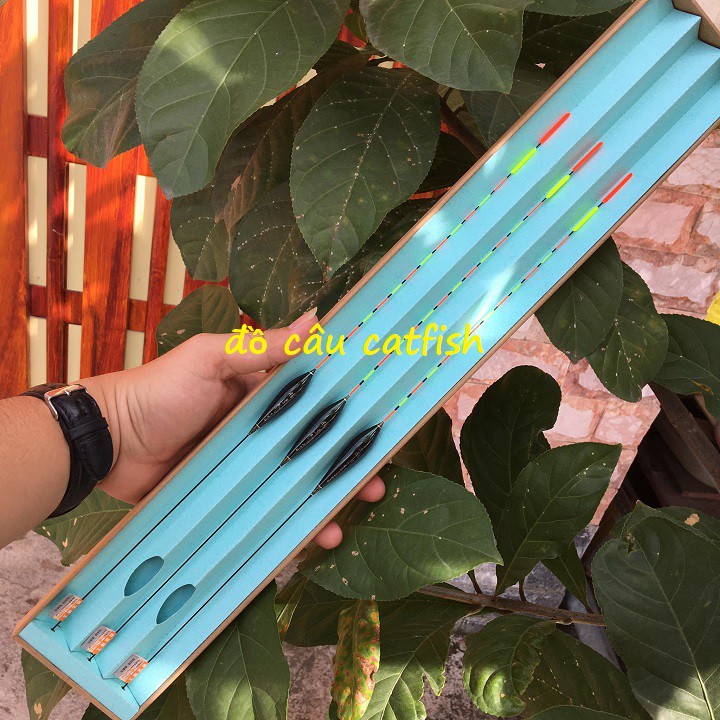 01 Bộ 3 Phao Cỏ k-19 Santafe Câu Đài -phao cỏ câu đài-Made in Taiwan (TẶNG 1 GHIM PHAO)