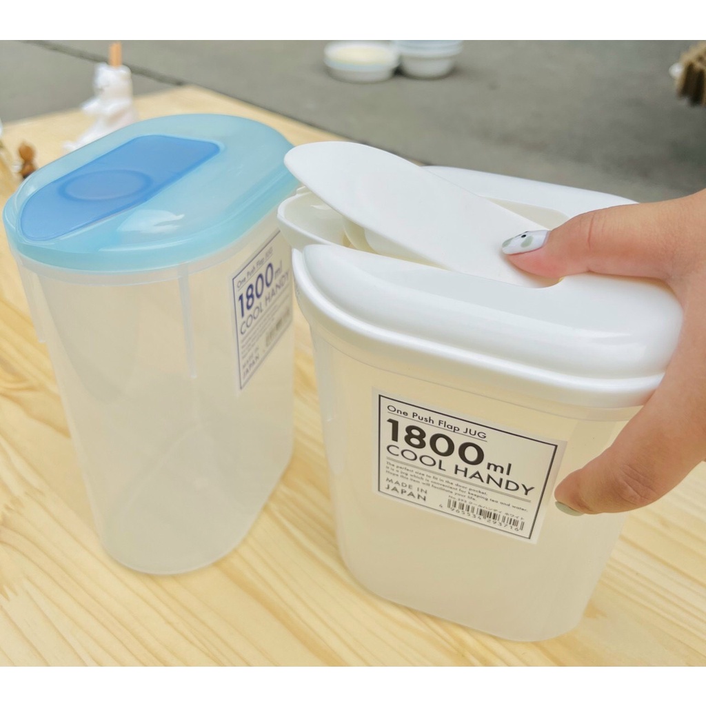 Bình đựng nước Yamada Nhật Bản 1.8L chịu nhiệt độ -20°C đến 120°C nhựa PP, PE kháng khuẩn, an toàn sức khỏe