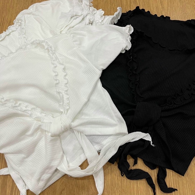 Áo kiểu croptop nơ ngực siêu sexy