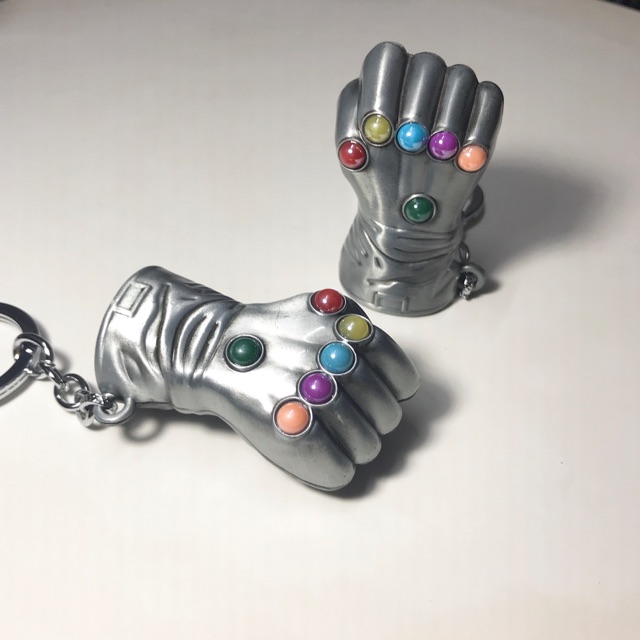 Móc khoá Avenger găng tay Thanos bạc