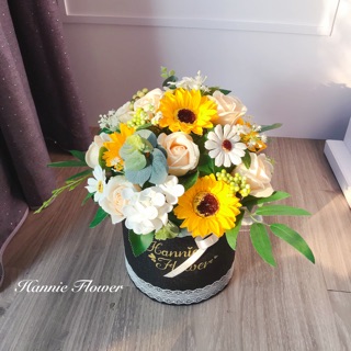 [Hannie Flower] Lẵng hoa sáp hướng dương