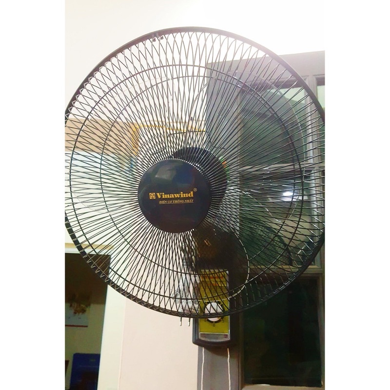 Quạt treo tường có điều khiển Vinawind 400XHĐ